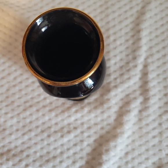 Vase - Picture 4 of 4